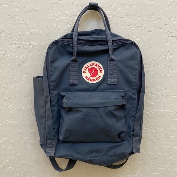 Fjallraven Handbags - FJALLRAVEN KANKEN GRAPHITE GRAY FULL SIZE BACKPACK